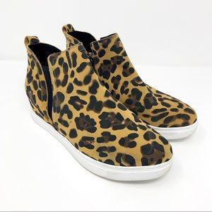 Blondo Boot Georgette Leopard Wedge Bootie Sneaker